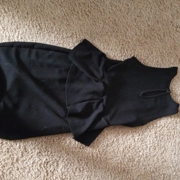 Dress - Picture 4 of 4